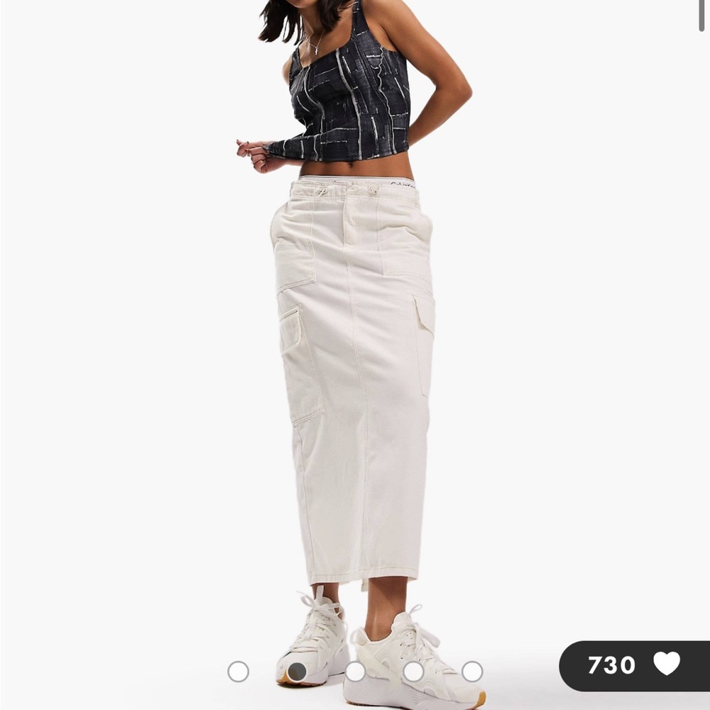 White cargo skirt -asos